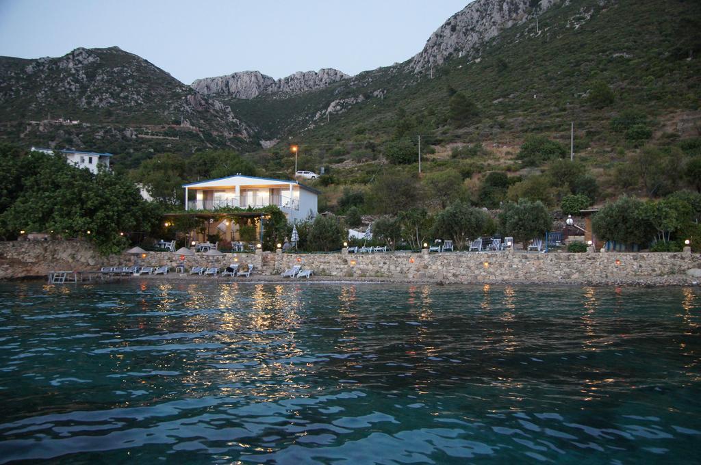 Mavi Akvaryum Pension Hotell Sogut  Exteriör bild